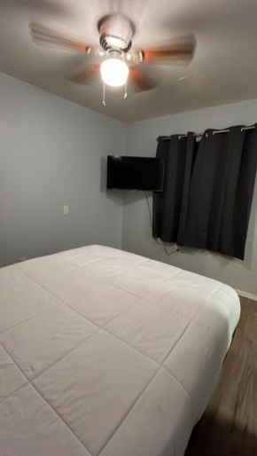 82A Grand Canyon South Rim Studio Sleeps 2- yukon